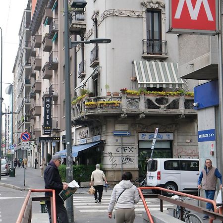 Hotel Nuovo Metro Mailand Exterior foto