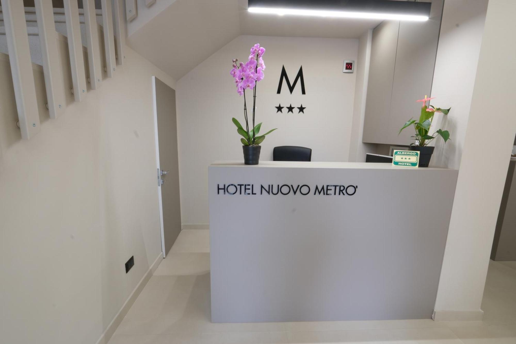 Hotel Nuovo Metro Mailand Exterior foto
