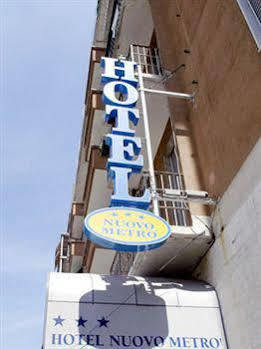 Hotel Nuovo Metro Mailand Exterior foto
